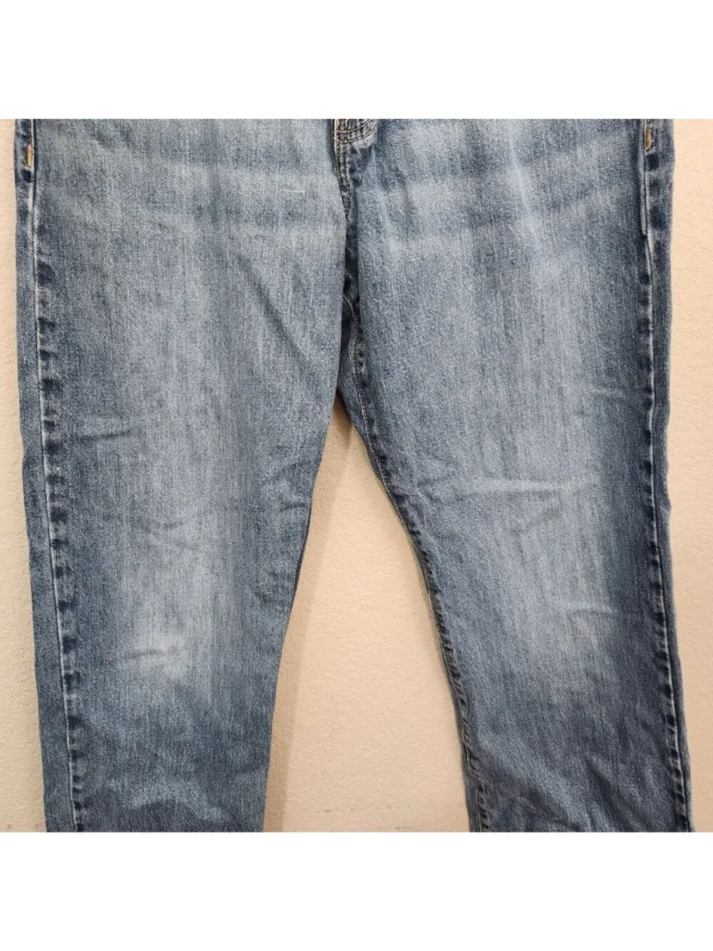 Calvin Klein Mens Blue Jeans Size 34 Relaxed Fit Straight Leg Denim